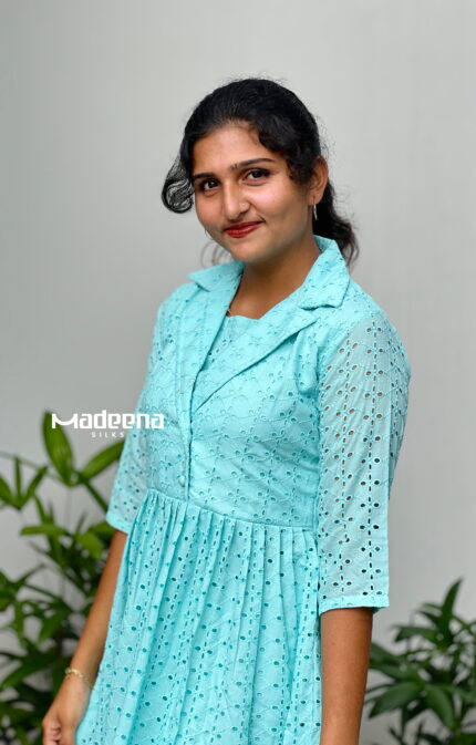 IMPORTED WESTERN KNEE LENGTH TOP