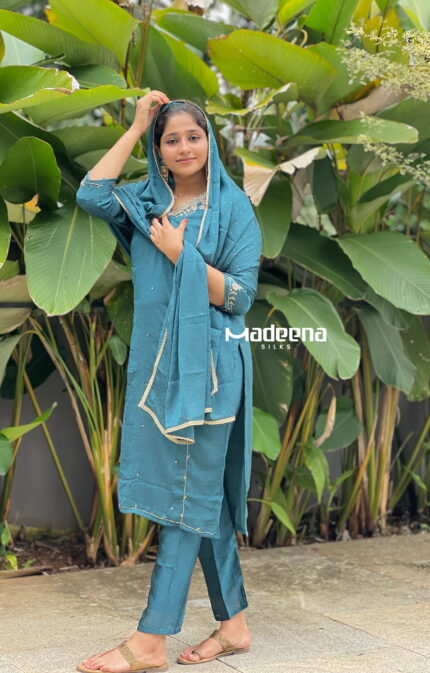 PREMIUM PARTY WEAR CHURIDAR SUIT